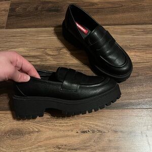 Chunky Black Women's Loafers